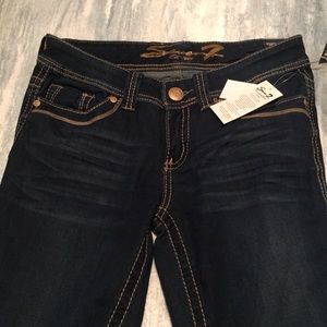 Seven Jeans